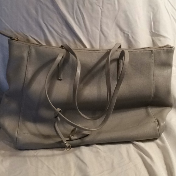 Poverty Flats grey bag DELETING Tonight - Picture 2 of 4